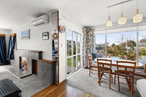 Photo of property in 32 Hyla Road, Haumoana, 4102