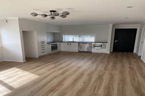 Photo of property in 7 Balmerino Lane, Wallaceville, Upper Hutt, 5018