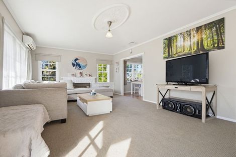 Photo of property in 3 Joanna Place, Deanwell, Hamilton, 3206