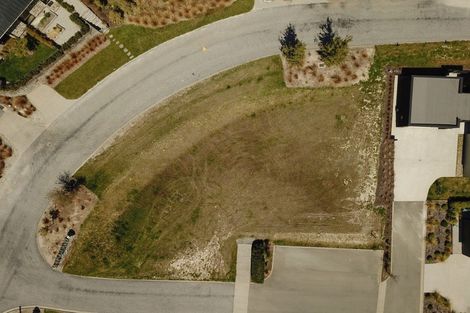 Photo of property in 3 Kinross Lane, Jacks Point, Queenstown, 9371