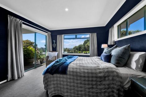 Photo of property in 24 Darwin Crescent, Spotswood, New Plymouth, 4310