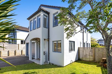 Photo of property in 4/48 Schnapper Rock Road, Schnapper Rock, Auckland, 0632