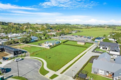 Photo of property in 18 Tiaki Lane, Matakana, 0985