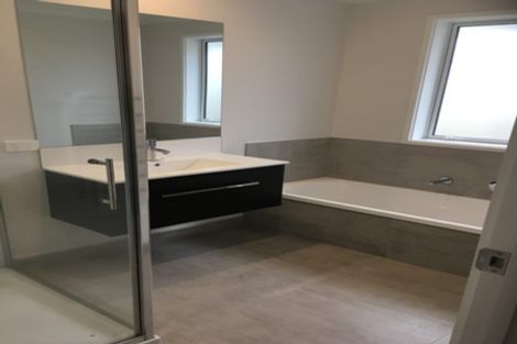 Photo of property in 5 Madeleine Place, Omokoroa, 3114