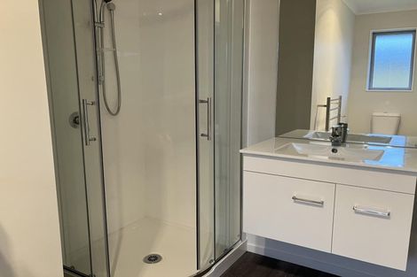 Photo of property in 16 Frogmore Way, Rolleston, 7615