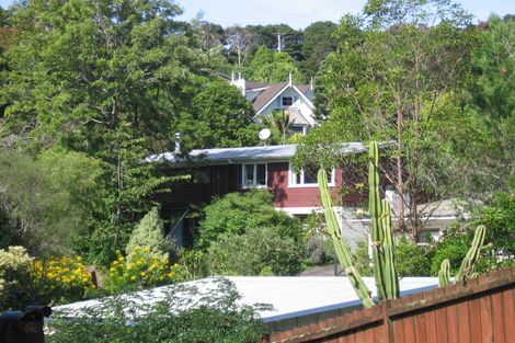Photo of property in 46a Derwent Crescent, Titirangi, Auckland, 0604