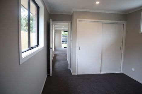 Photo of property in 41u4 Kenney Crescent, Fairfield, Hamilton, 3214