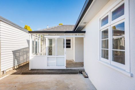 Photo of property in 18 East Street, Terrace End, Palmerston North, 4410