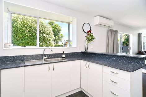 Photo of property in 4 Gala Lane, Woolston, Christchurch, 8062