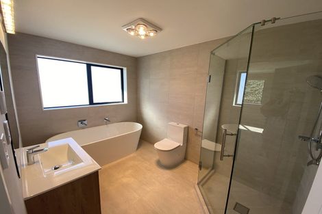 Photo of property in 30 Godfrey Drive, Orewa, 0931