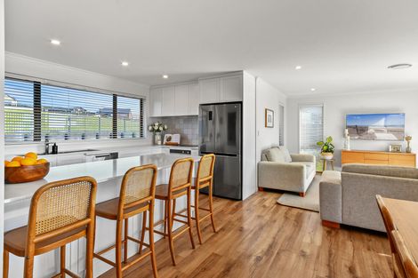 Photo of property in 29 Trevor Mcmiken Drive, Patumahoe, Pukekohe, 2679