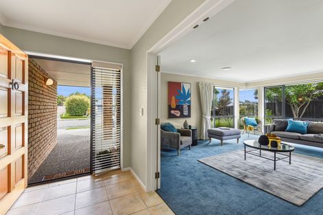 Photo of property in 10 Kendall View, Stoke, Nelson, 7011