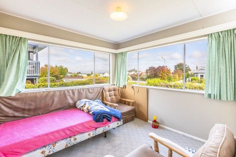 Photo of property in 2 Nelson Street, Waipukurau, 4200