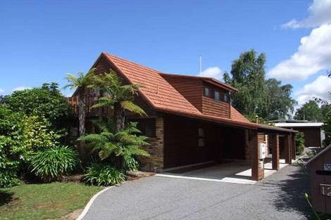 Photo of property in 12 Huia Street, Taupo, 3330
