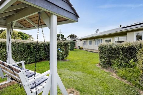 Photo of property in 15 Auroa Road, Otakeho, Hawera, 4678