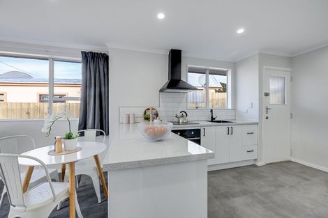Photo of property in 56f2- Ward Street, Trentham, Upper Hutt, 5018