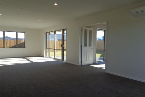 Photo of property in 8 Galatos Street, Rangiora, 7400