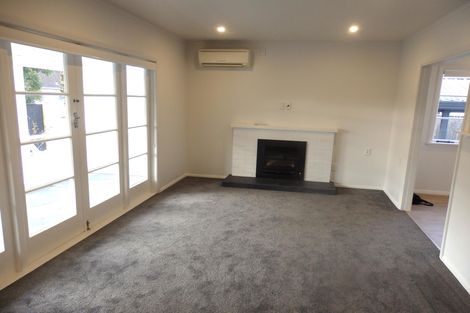 Photo of property in 32 Richmond Street, Cambridge, 3434