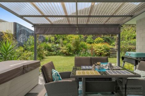 Photo of property in 11 Lakeview Quay, Pyes Pa, Tauranga, 3112