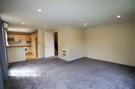 Photo of property in 76 Picton Avenue, Riccarton, Christchurch, 8011