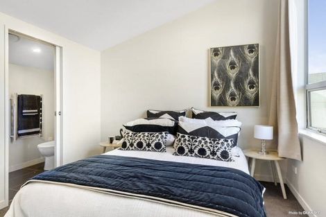 Photo of property in 11/2u Stone Street, Miramar, Wellington, 6022