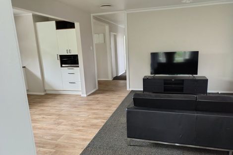 Photo of property in 21 Helena Road, Hillcrest, Hamilton, 3216