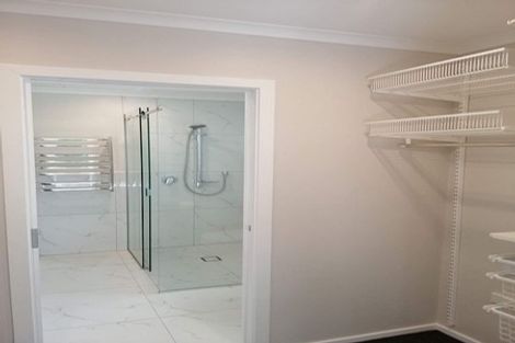 Photo of property in 375 Main Road, Tawa, Wellington, 5028