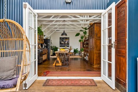 Photo of property in 6 Domain Road, Onerahi, Whangarei, 0110