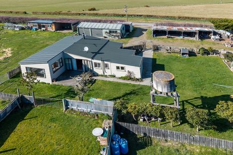 Photo of property in 60 Middle Road, Saint Andrews, Timaru, 7972