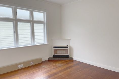 Photo of property in 335 Adelaide Road, Newtown, Wellington, 6021