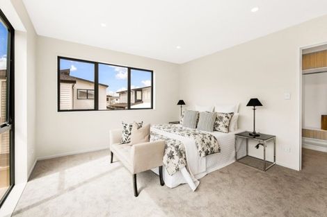 Photo of property in 15 Kearns Drive, Hobsonville, Auckland, 0616