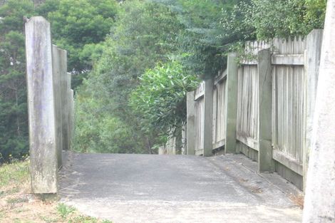 Photo of property in 27 Stephanie Close, Glenfield, Auckland, 0629