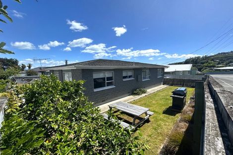 Photo of property in 2 Koromiko Avenue, Stoke, Nelson, 7011