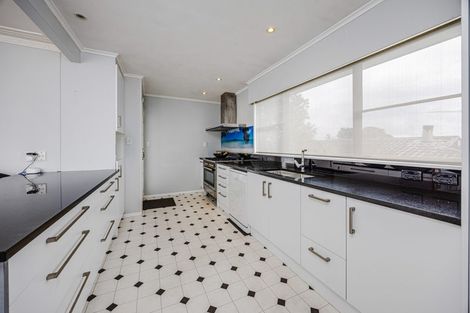 Photo of property in 22 Tatariki Street, Rosehill, Papakura, 2113