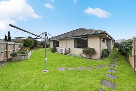 Photo of property in 15 Winslow Court, Huntington, Hamilton, 3210