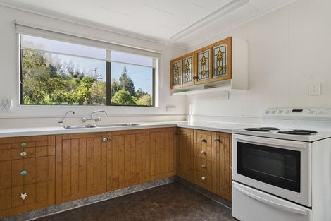 Photo of property in 11 Greenhithe Street, Waihola, Milton, 9073