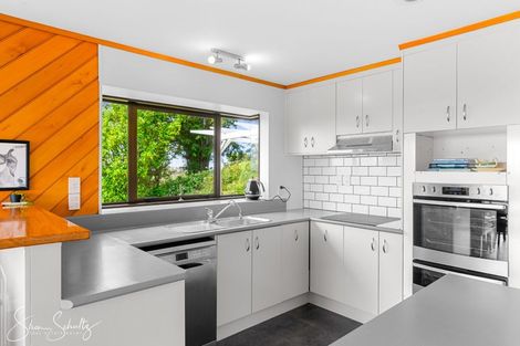 Photo of property in 338 Wairere Road, Waitakere, Henderson, 0782