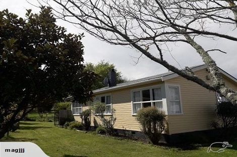 Photo of property in 18 Church Street, Waipawa, 4210