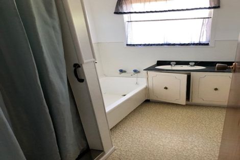 Photo of property in 9 Lockesley Place, Onerahi, Whangarei, 0110