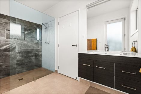 Photo of property in 17 Hurunui Drive, Te Awa, Napier, 4110