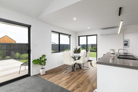 Photo of property in 64 Whitburn Avenue, Halswell, Christchurch, 8025