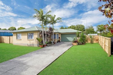 Photo of property in 9 Hawkley Close, Flat Bush, Auckland, 2019