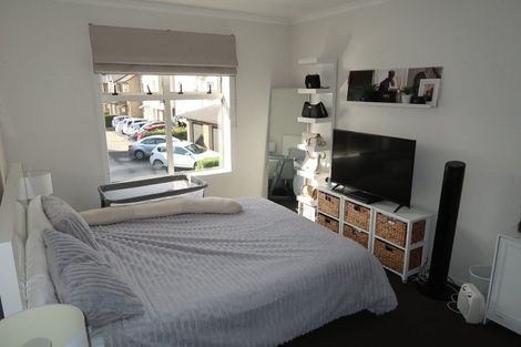 Photo of property in 45 Chiefs Court, Hamilton East, Hamilton, 3216