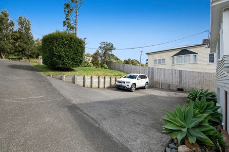Photo of property in 6 Nelson Street, Helensville, 0800