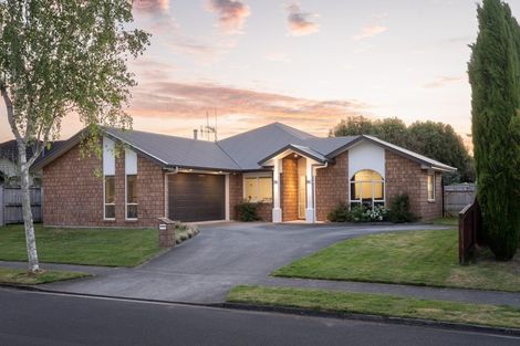 Photo of property in 23 Hawkridge Rise, Huntington, Hamilton, 3210