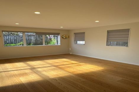 Photo of property in 4a Pauline Place, Bucklands Beach, Auckland, 2014