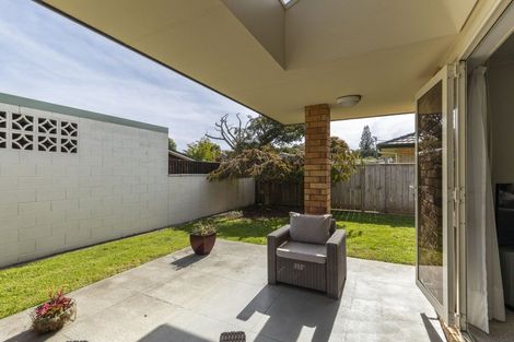 Photo of property in 112b Govett Avenue, Frankleigh Park, New Plymouth, 4310