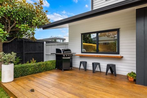 Photo of property in 3c Taylors Avenue, Bryndwr, Christchurch, 8052