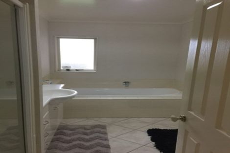 Photo of property in 10 Denim Place, Albany, Auckland, 0632