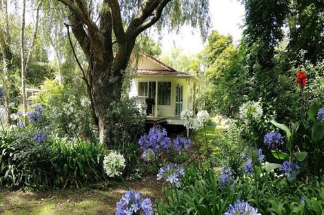 Photo of property in 65 Golding Road, Pukekohe, 2677